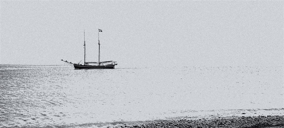 Ud for Slettehage, Helgenæs